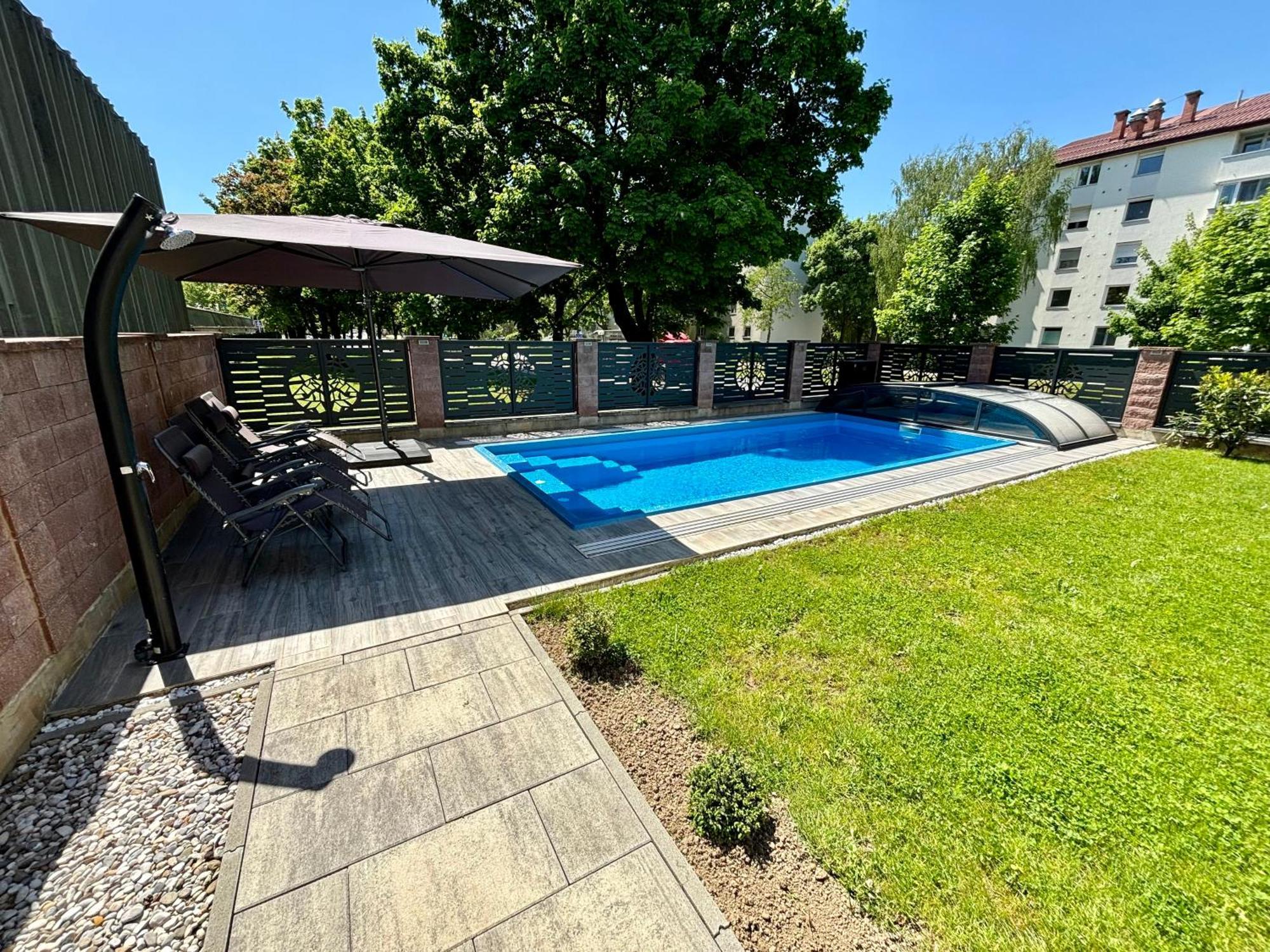Villa Moste With Pool & Ev Station Lubiana Esterno foto